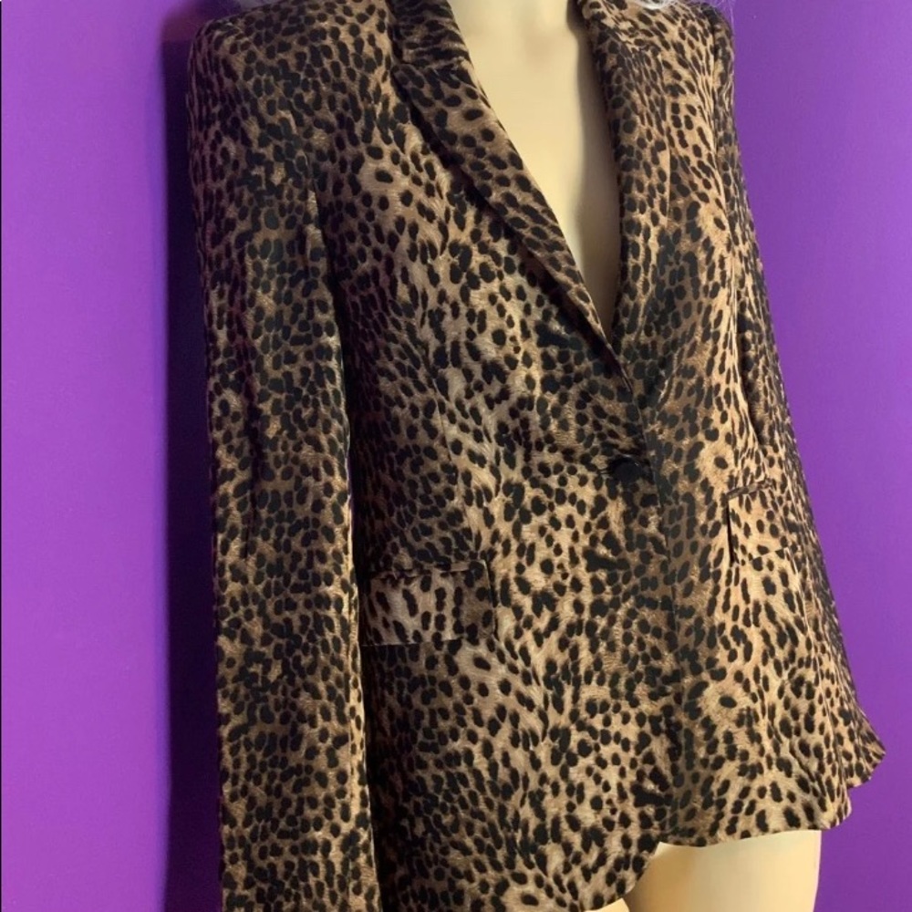 Like New Zara Leopard Print Blazer- size XS
